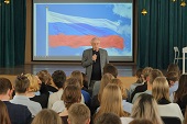 В Красноярске прошли творческие выступления писателя Валерия Хайрюзова 
