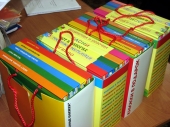 Сотрудники "Рязаньэнерго" подарили слепым детям специализированные книги
