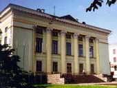 Через Национальную библиотеку Удмуртии можно почитать книги российских библиотек