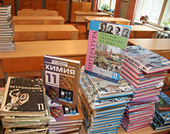 Тюменцев призывают помочь детским библиотекам