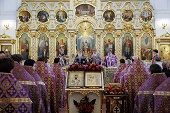  В Ульяновске в преддверии празднования Дня православной книги состоялись торжественные архиерейские богослужения