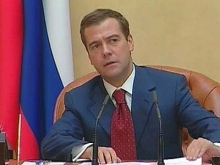 Президент Дмитрий Медведев поручил синхронизировать создание Национальной электронной библиотеки и электронных ресурсов Президентской библиотеки