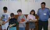 В Белоруссии сотрудники СИЗО собрали книги для детей
