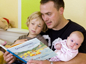 В Мошковской библиотеке организовали Центр семейного чтения